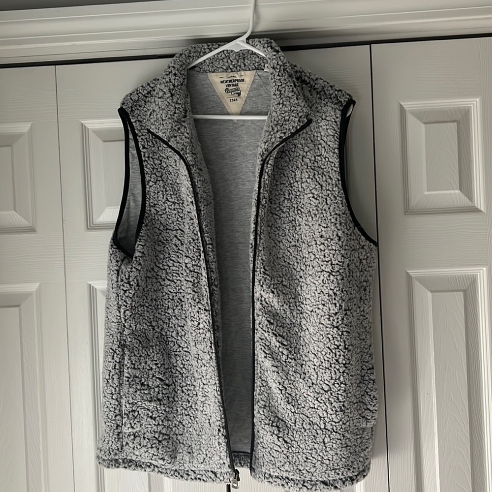 Weatherproof vintage sherpa vest
